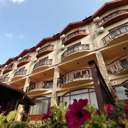 Club D'or Hotel