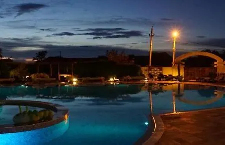 Hotel Club D'or 3*