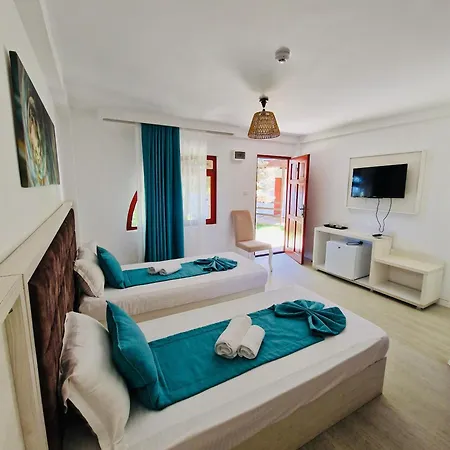 Club D'or Hotel 3*