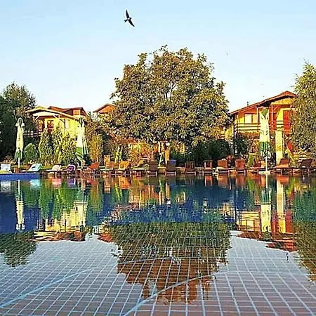 Club D'or Hotel
