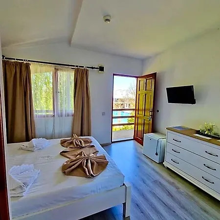 Ξενοδοχείο Club D'or 3*