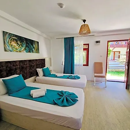Ξενοδοχείο Club D'or 3*